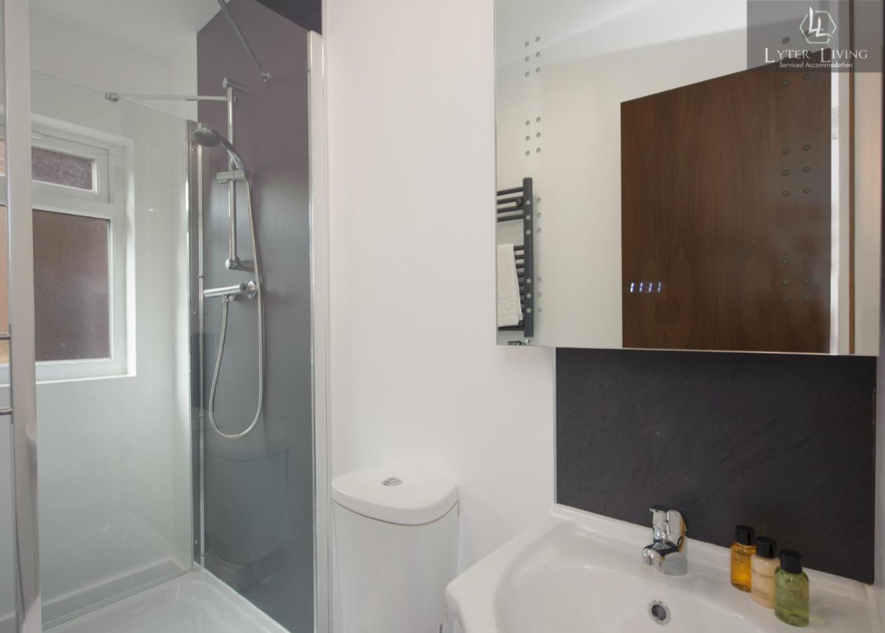 Studio Apartments By Lyter Living Desks & Wifi - Monthly Stays Available Leicester Kültér fotó